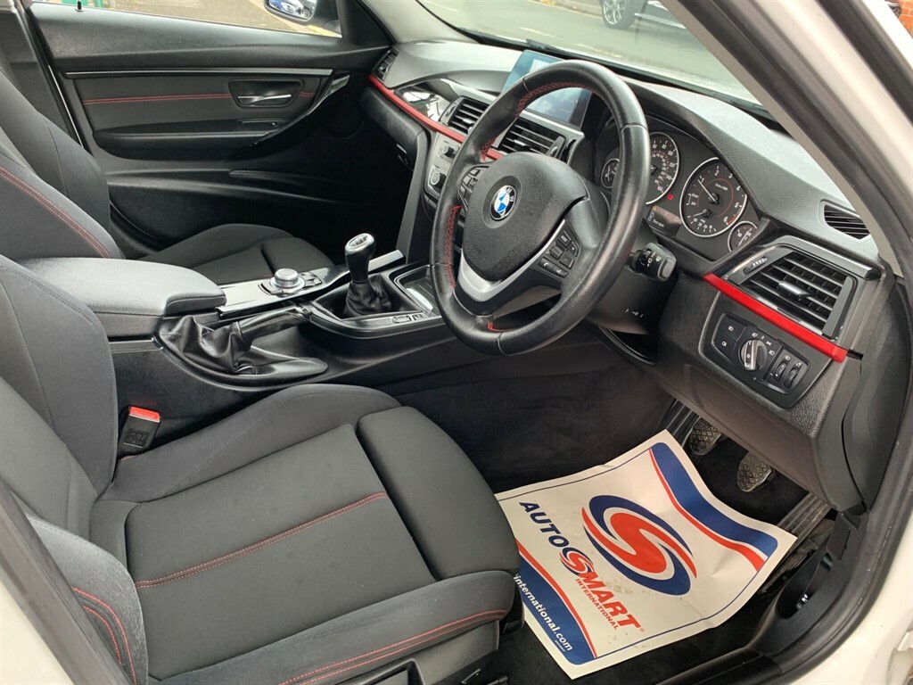 BMW 3 Series 2015 15 3.0 Red #26