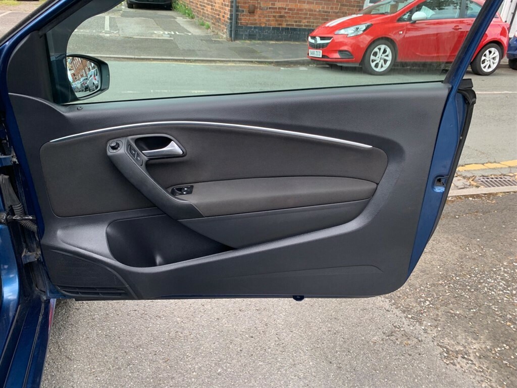 Volkswagen Polo 1L Se Blue #38