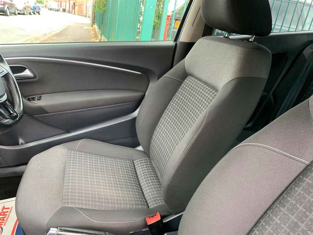 Volkswagen Polo 1L Se Blue #57