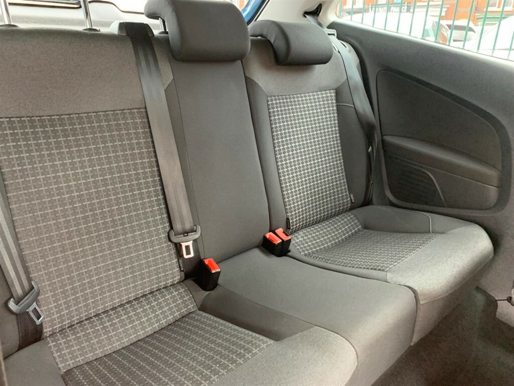 Volkswagen Polo 1L Se Blue #40