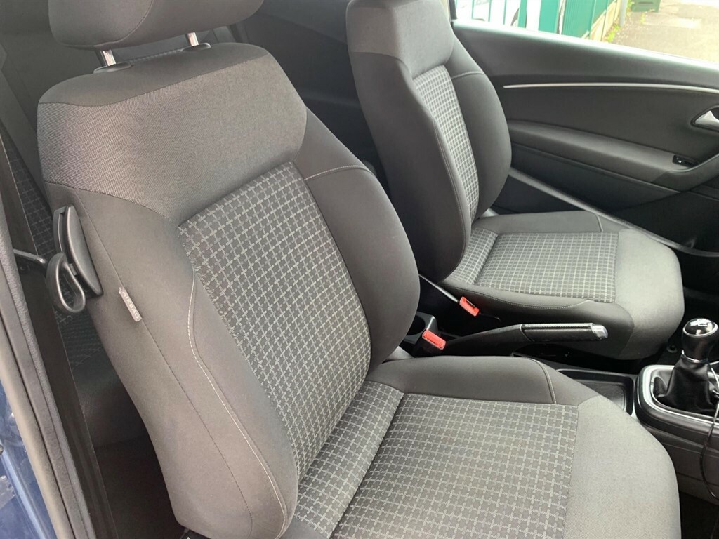 Volkswagen Polo 1L Se Blue #33