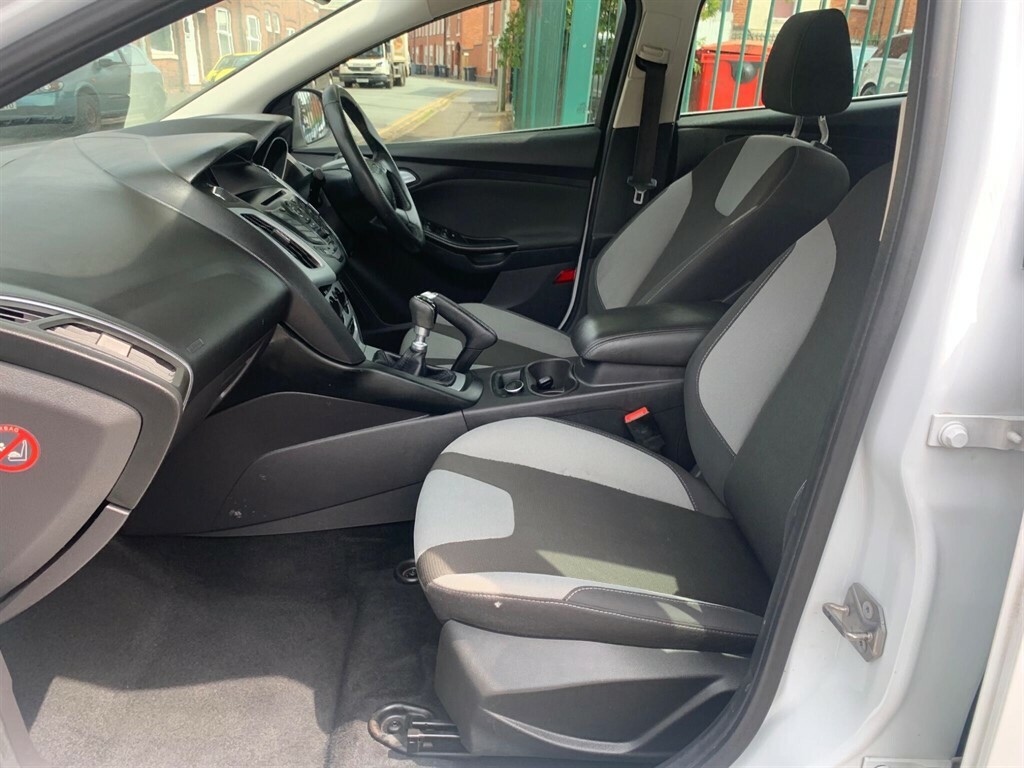 Ford Focus 2.0 Tdci Titanium X Euro 5 #9