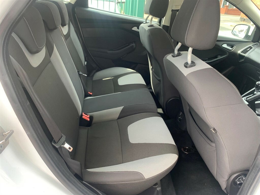 Ford Focus 2.0 Tdci Titanium X Euro 5 #21