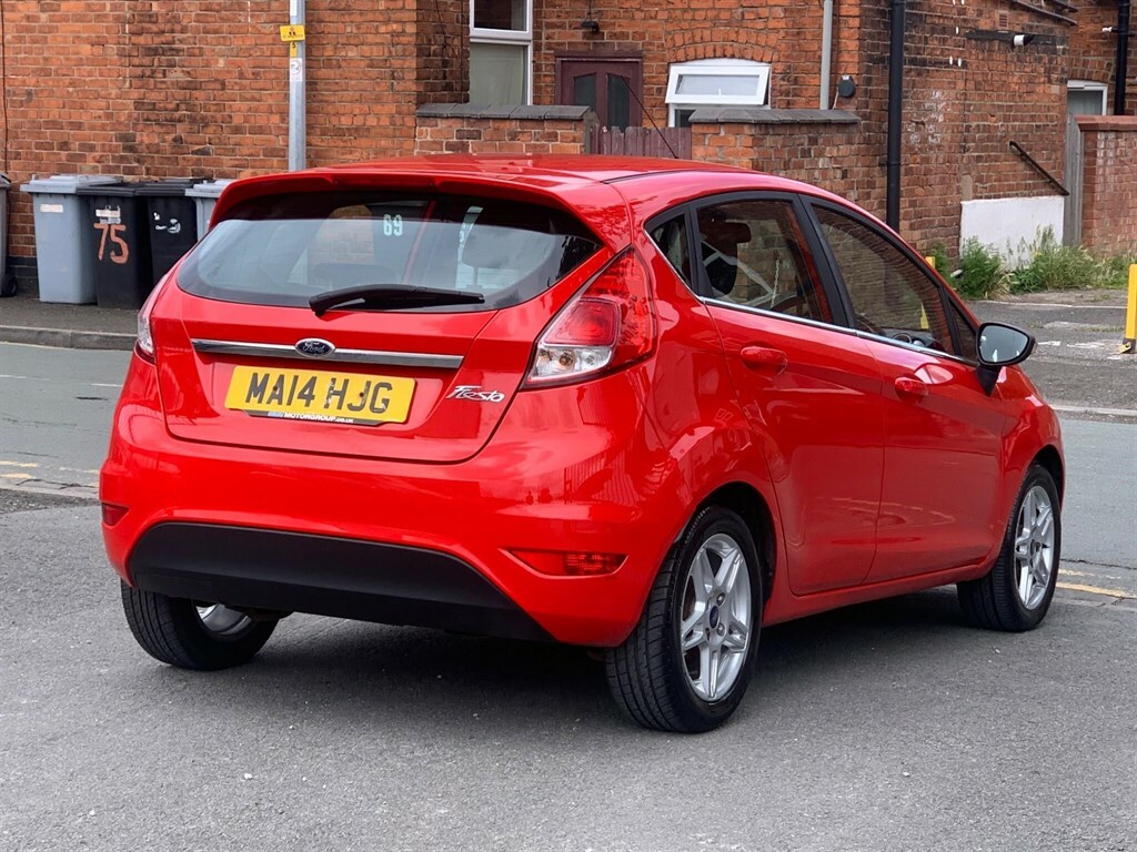 Ford Fiesta 1.25 Zetec Euro 5 Red #6