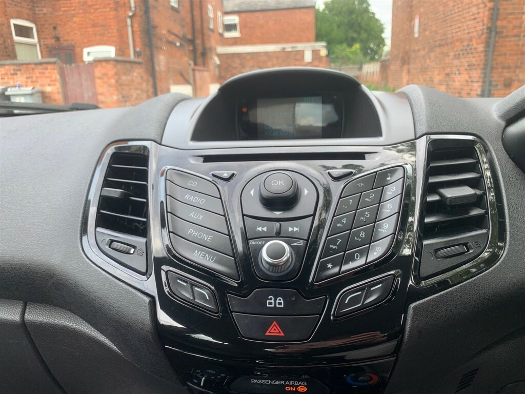 Ford Fiesta Zetec 1.0 Ecoboost 100Ps Blue #38