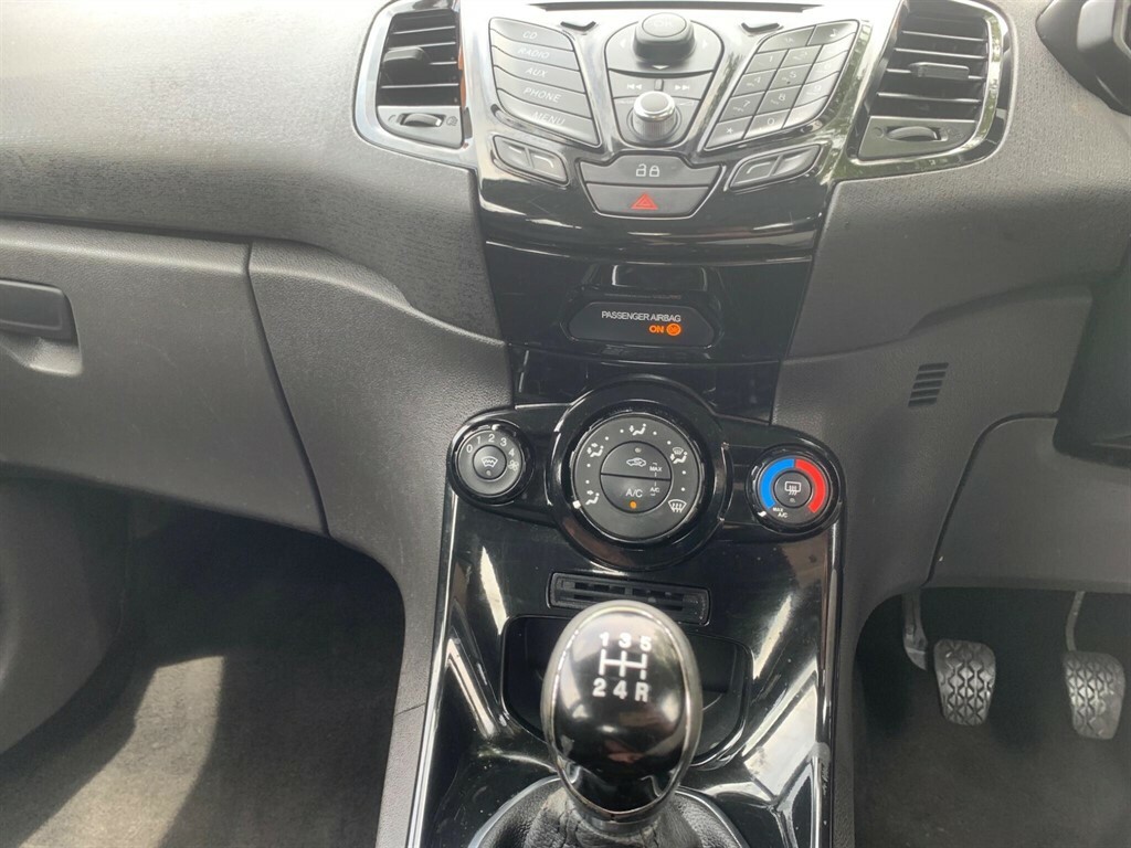 Ford Fiesta Zetec 1.0 Ecoboost 100Ps Blue #40