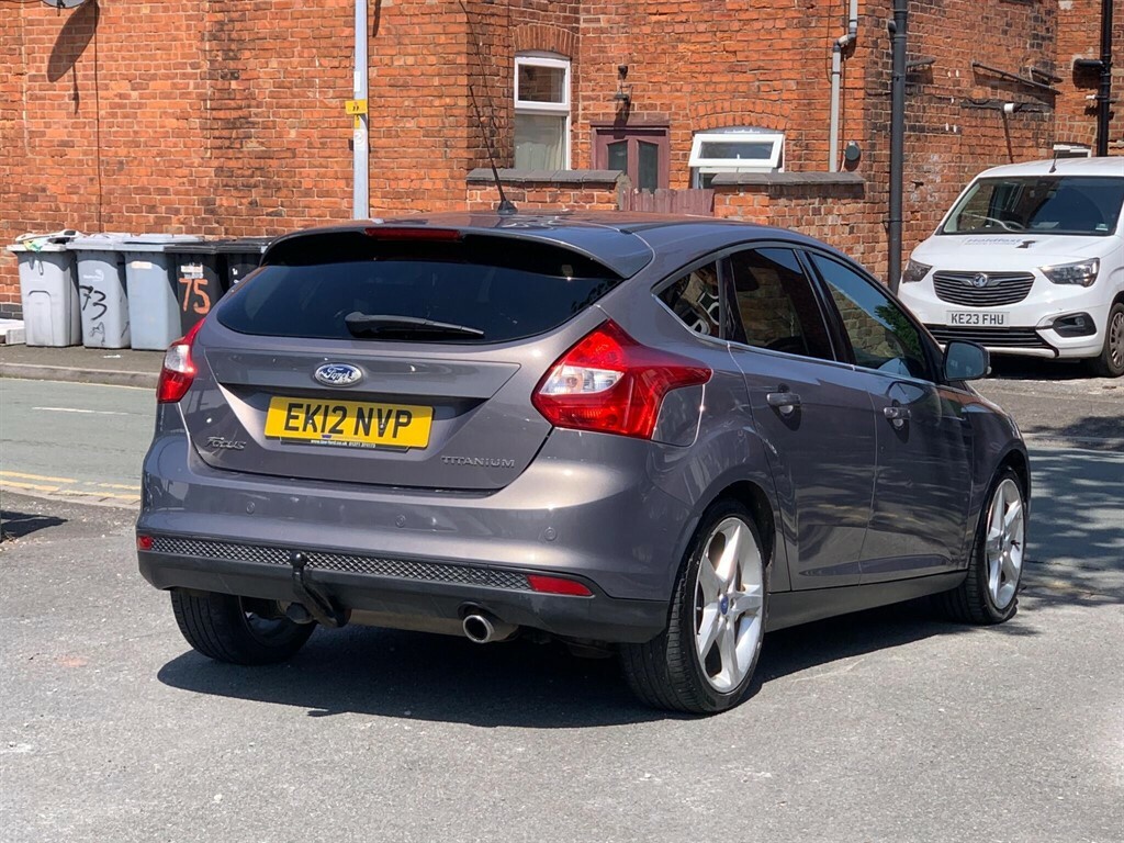 Ford Focus 2.0 Tdci Titanium Euro 5 Brown #5