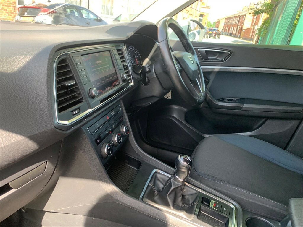 Seat Ateca Suv 1.4 Ecotsi 150Ps Se 5-Door White #11
