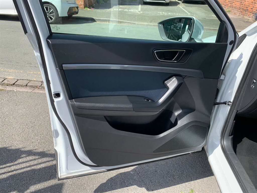 Seat Ateca Suv 1.4 Ecotsi 150Ps Se 5-Door White #25