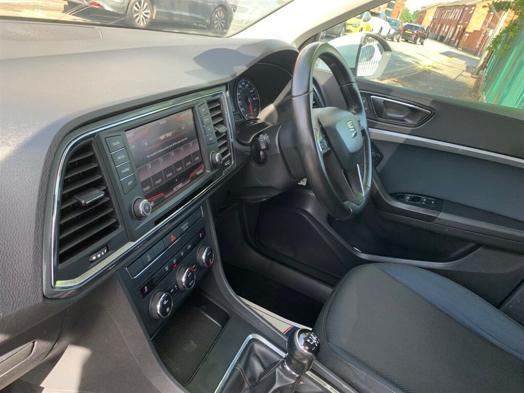 Seat Ateca Suv 1.4 Ecotsi 150Ps Se 5-Door White #12