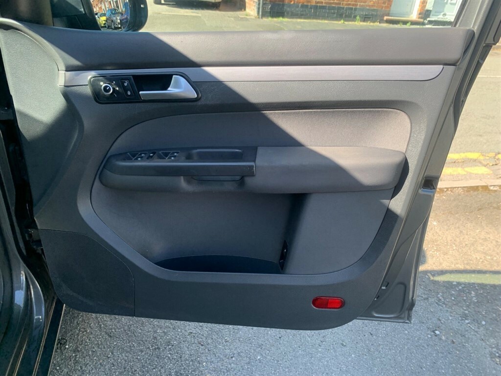 Volkswagen Touran Se Tdi Bluemotion Technology Blue #28
