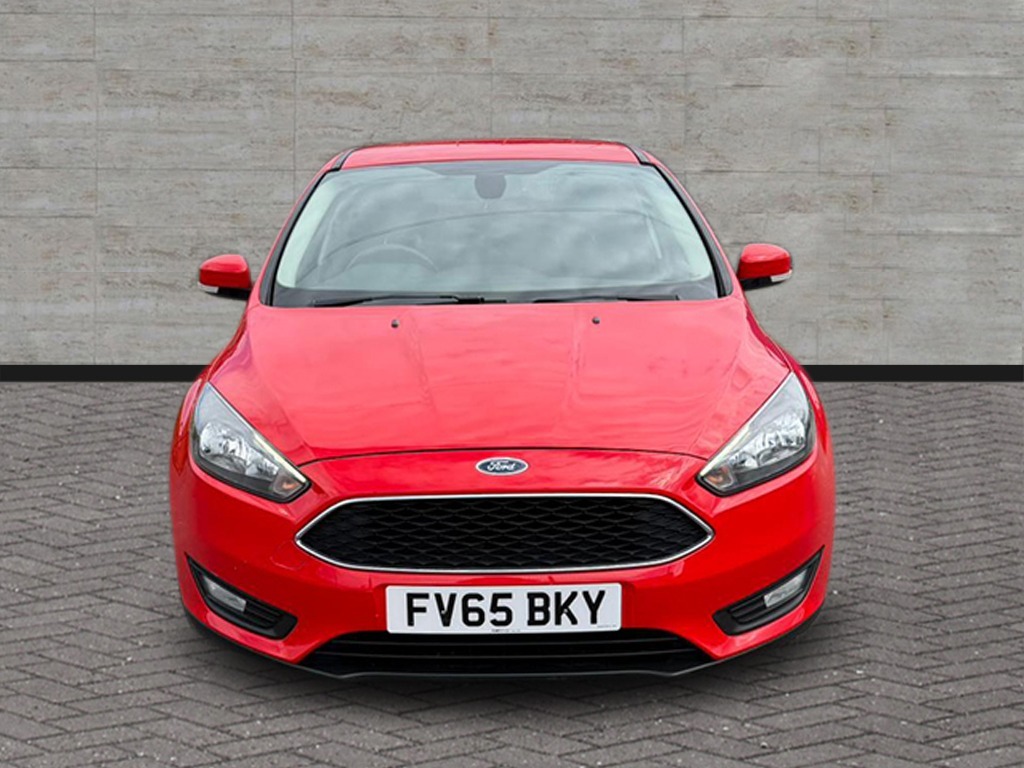 Ford Focus Zetec 1.0 Low Mileage Just Been Service FV65BKY Red #6