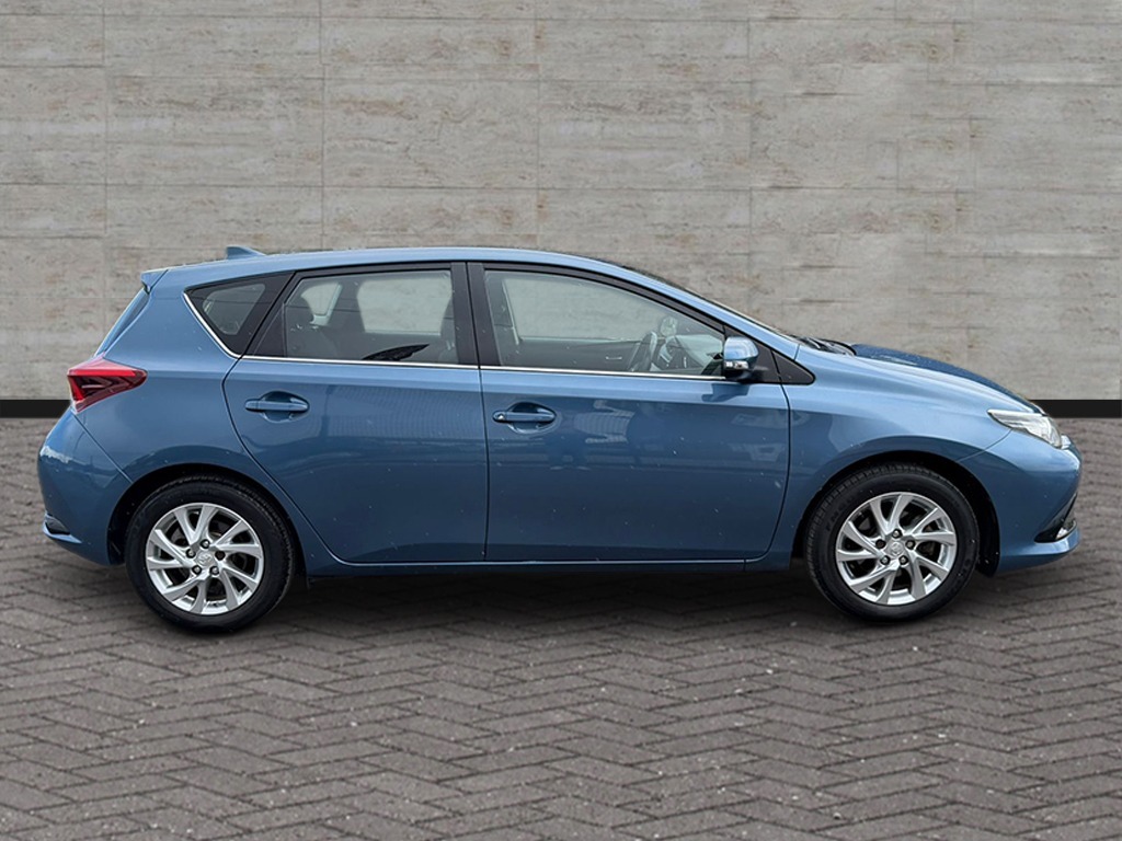 Toyota Auris Business Edition 1.2 Full Service History Blue #5
