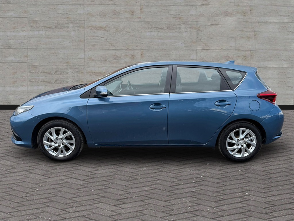 Toyota Auris Business Edition 1.2 Full Service History Blue #4