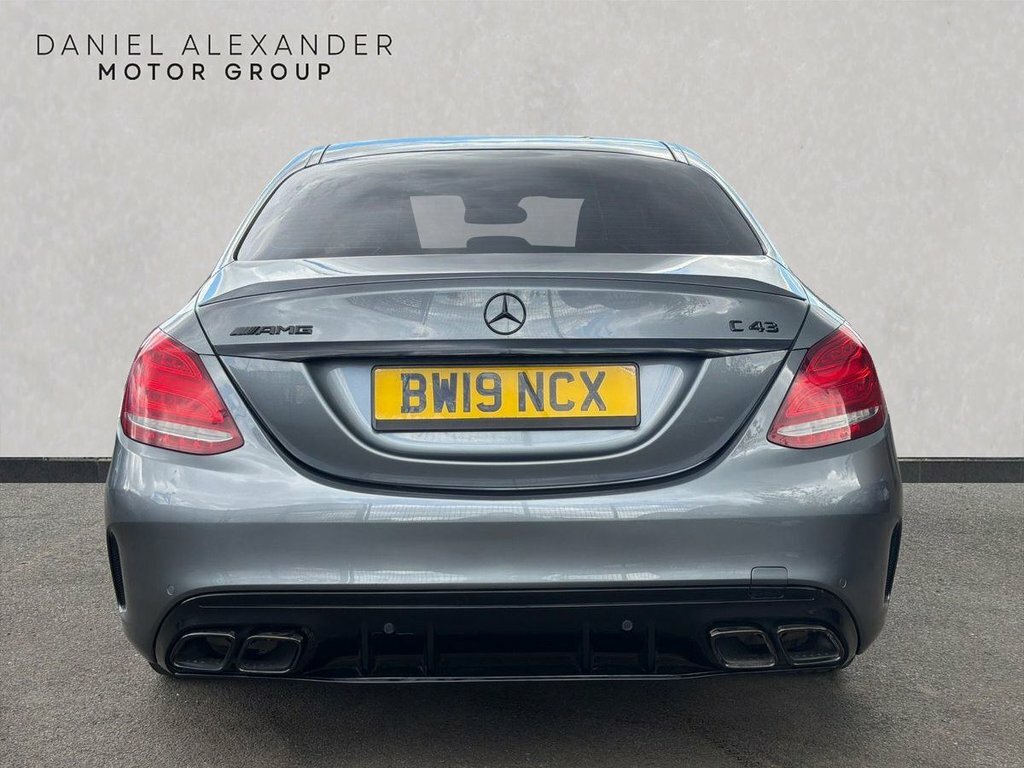 Mercedes-Benz C Class 3L Amg Grey #6