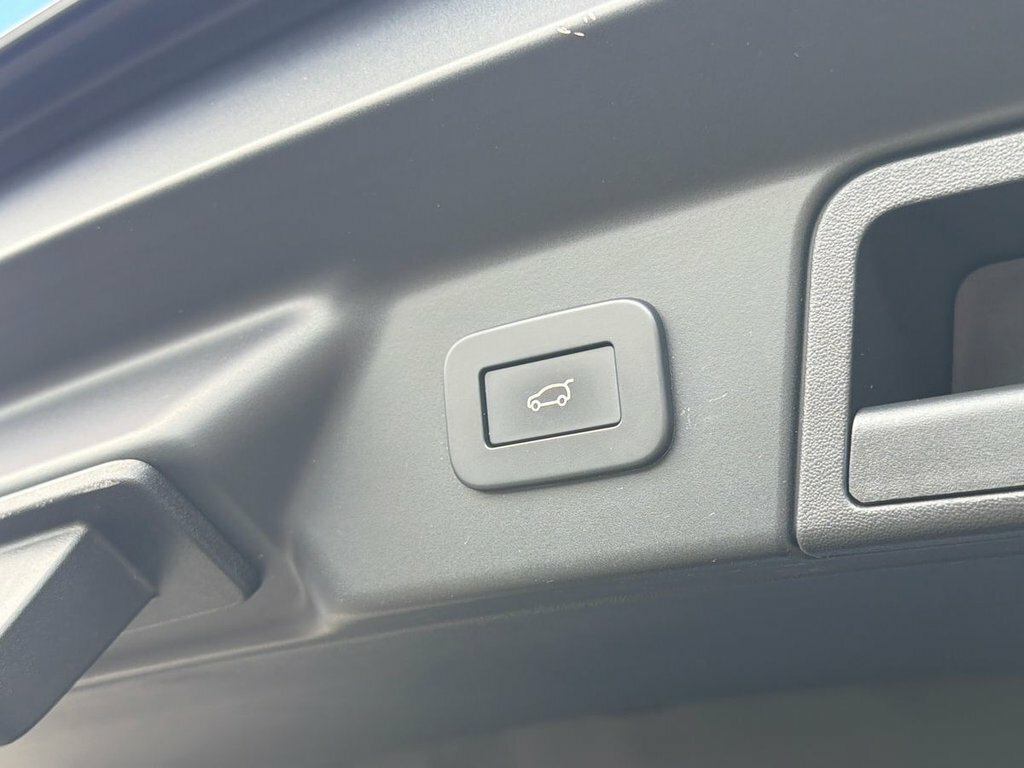 Land Rover Range Rover Velar Dynamic Se Black #31
