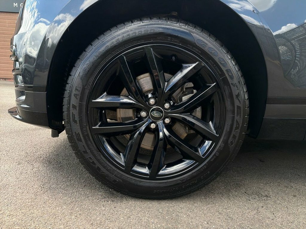 Land Rover Range Rover Velar Dynamic Se Black #8
