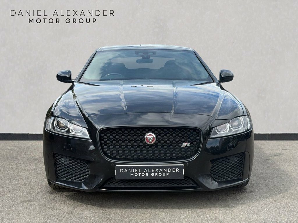 Jaguar XF 2.0D 180 Portfolio  #7
