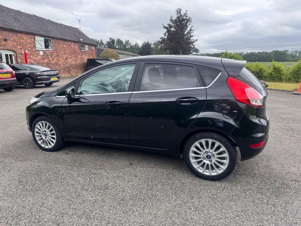 Ford Fiesta 1.4 Edge CX10URV Black #4