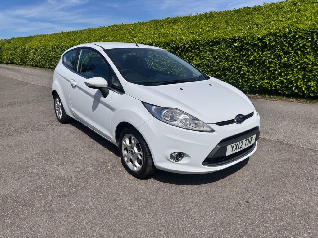 Ford Fiesta 1.25 Zetec YX12TNK White #2