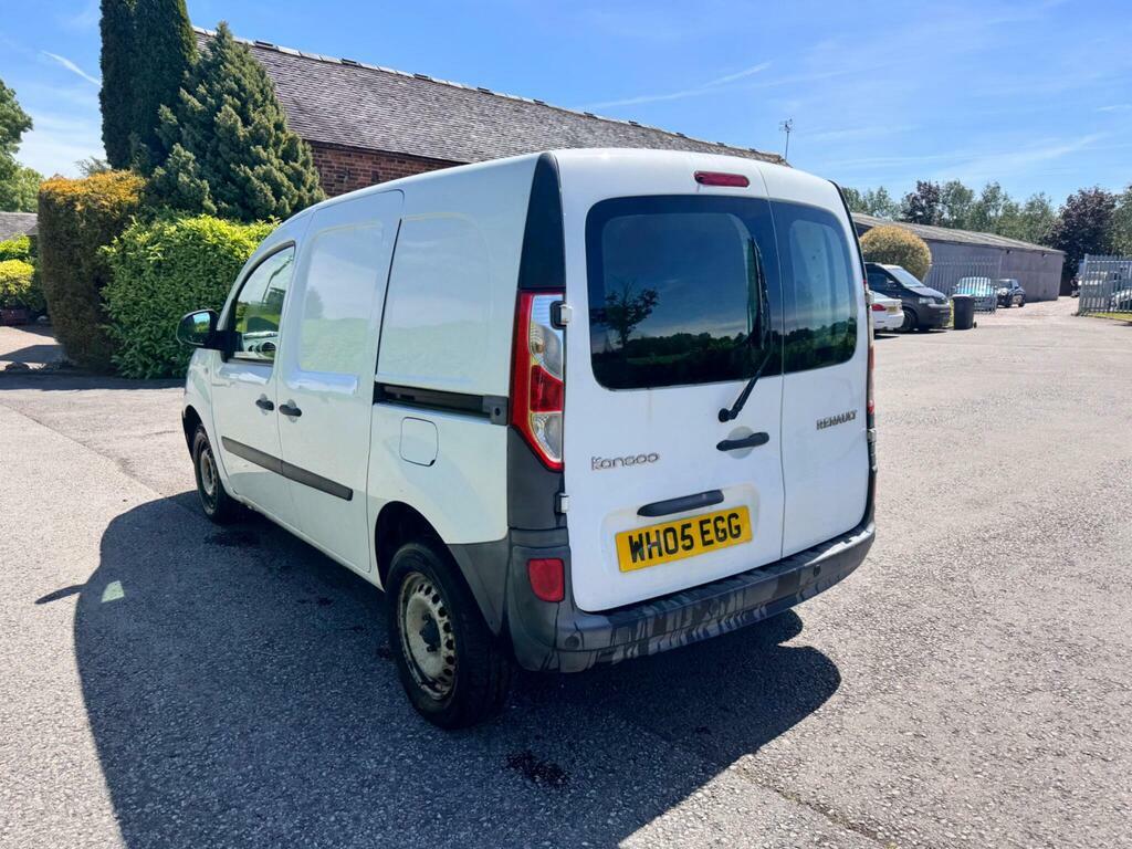 Renault Kangoo E Z.e. Green #10