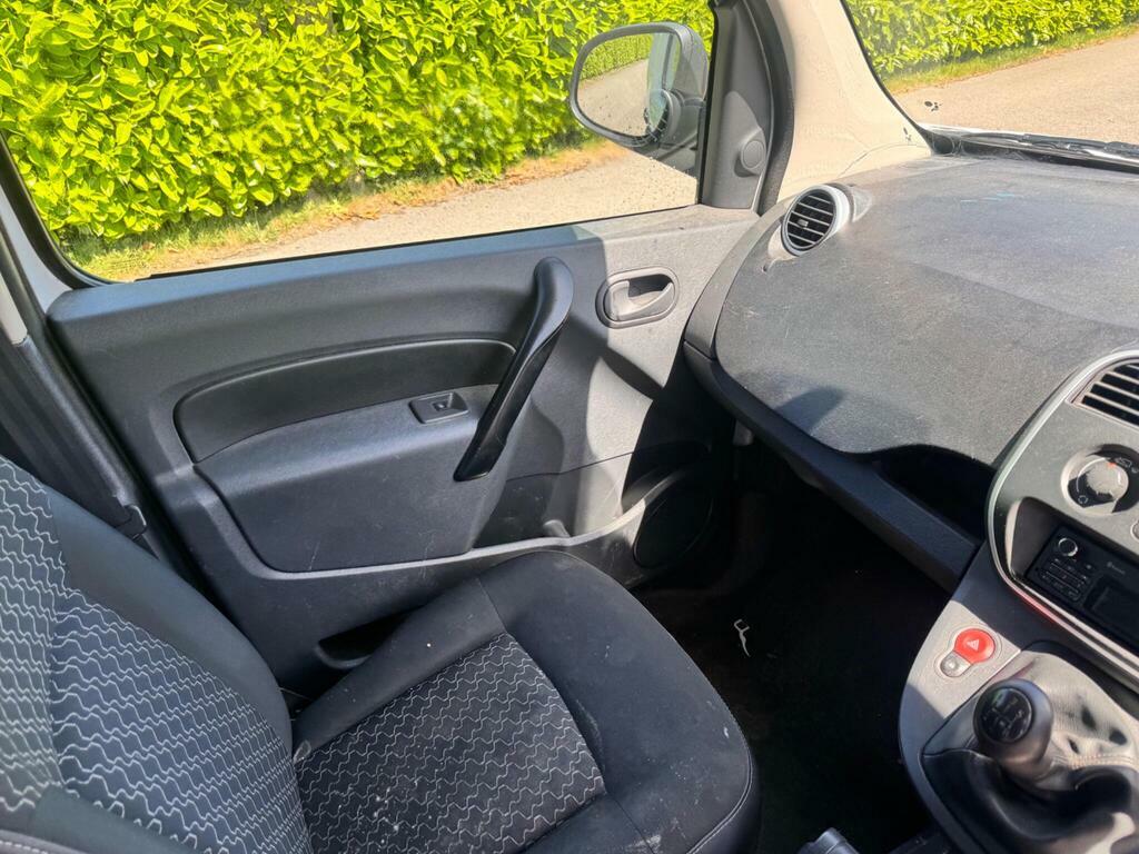 Renault Kangoo E Z.e. Green #18