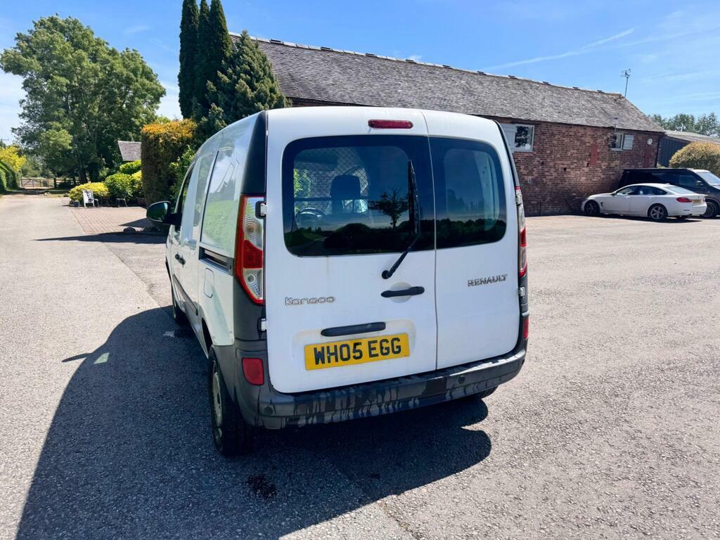 Renault Kangoo E Z.e. Green #11