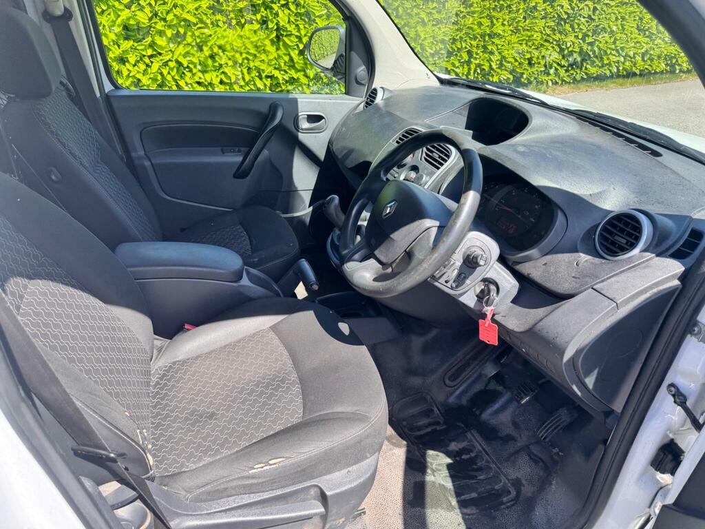Renault Kangoo E Z.e. Green #17