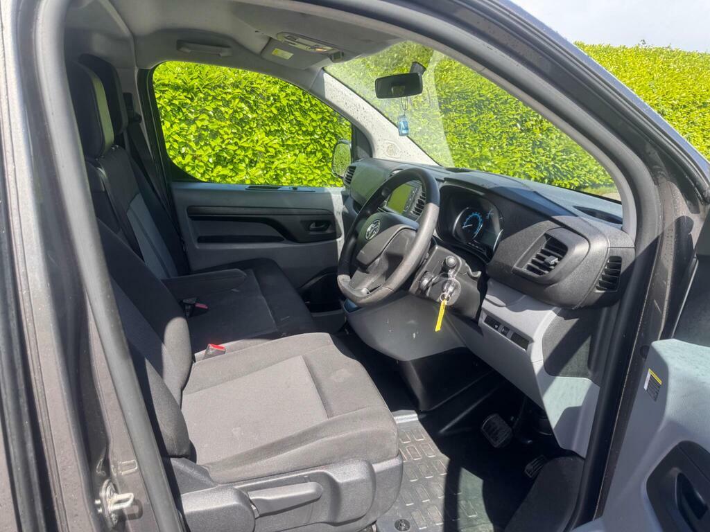 Vauxhall Vivaro L2h1 2900 Edition Ss White #17