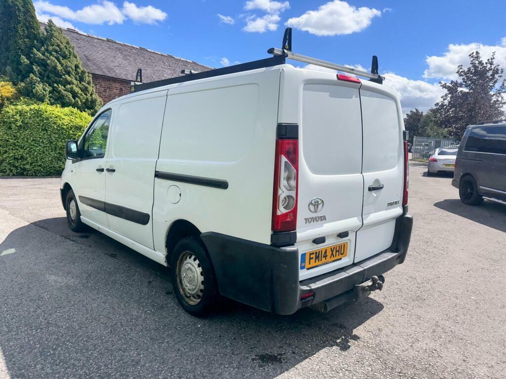 Toyota PROACE Suv White #9