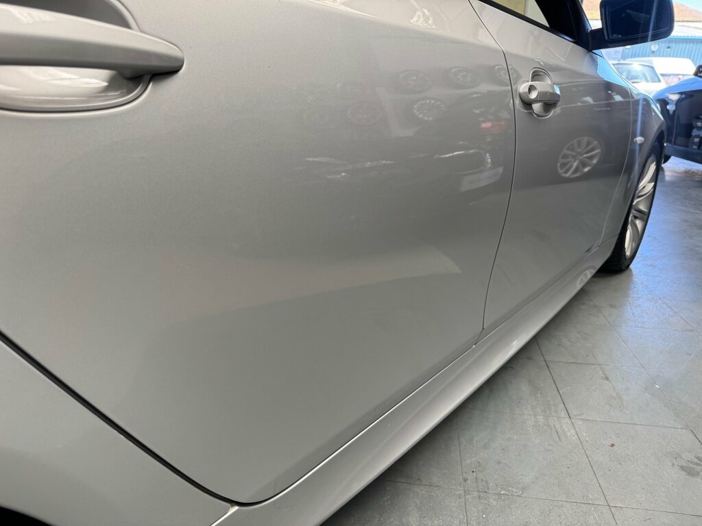 BMW 5 Series Black #9