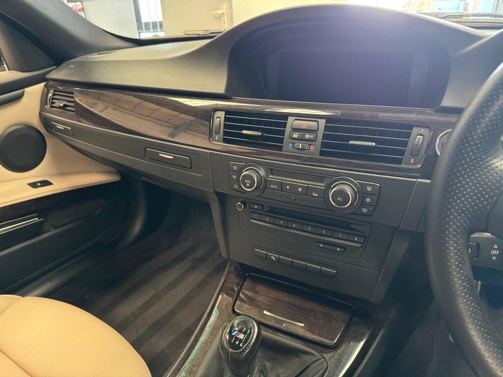 BMW 3 Series  Black #31