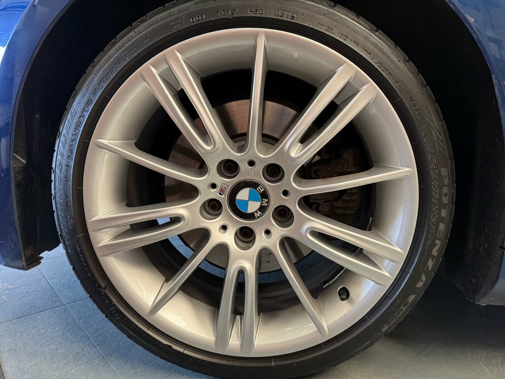 BMW 3 Series  Black #11