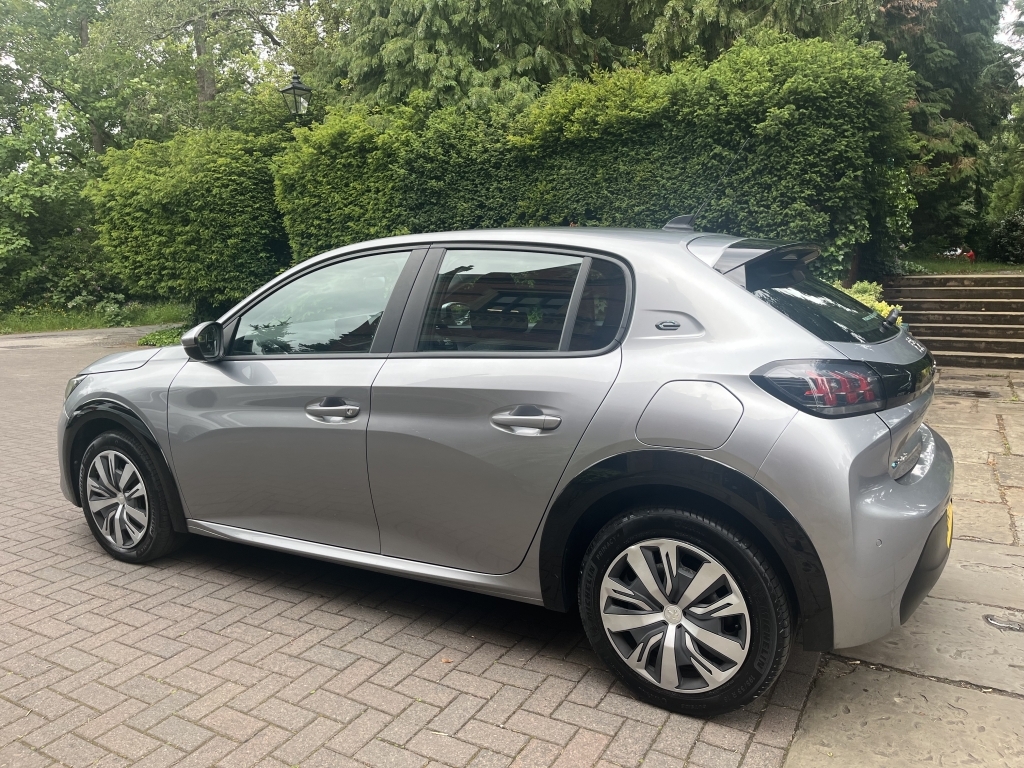 Peugeot e-208 Hatchback Grey #3