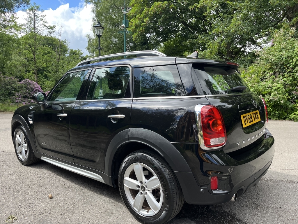 Mini Countryman Suv DY68VKR Black #3