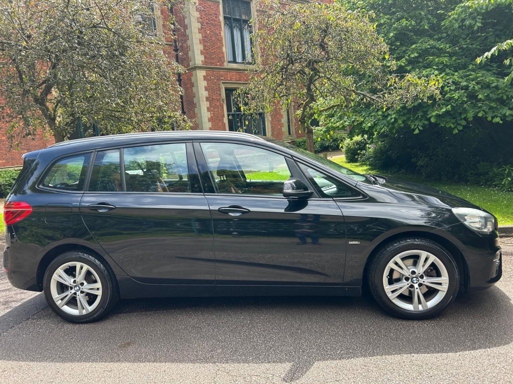 BMW 2 Series Gran Tourer Mpv Black #2