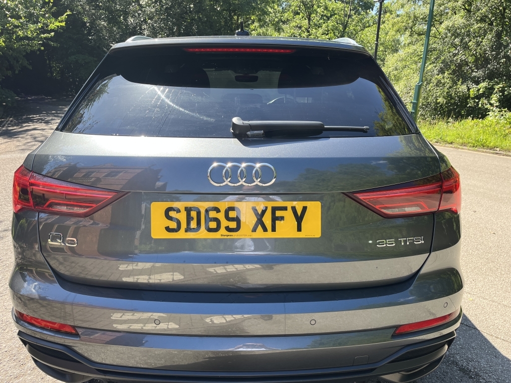 Audi Q3 Estate SD69XFY Grey #6
