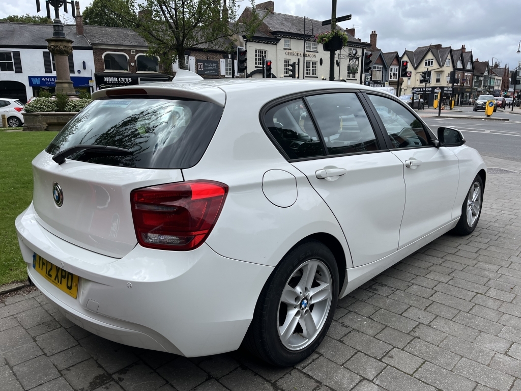 BMW 1 Series 116D Efficientdynamics White #5