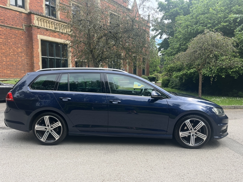 Volkswagen Golf Estate MX65RVO Blue #3
