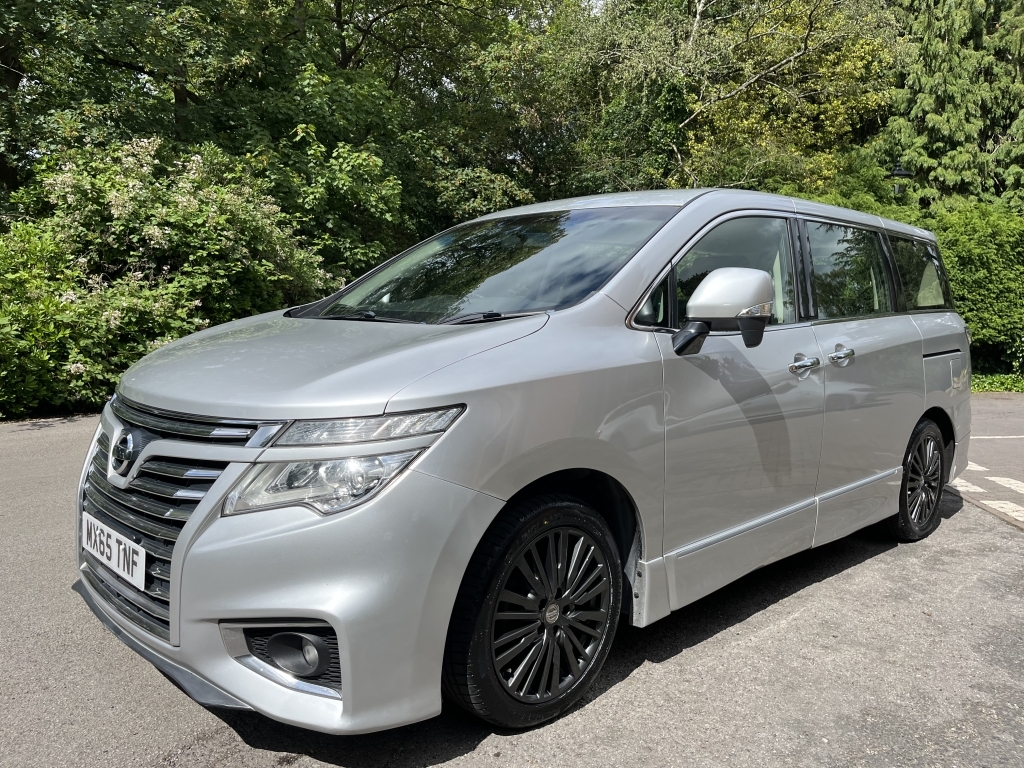 Nissan Elgrand Mpv Silver #3