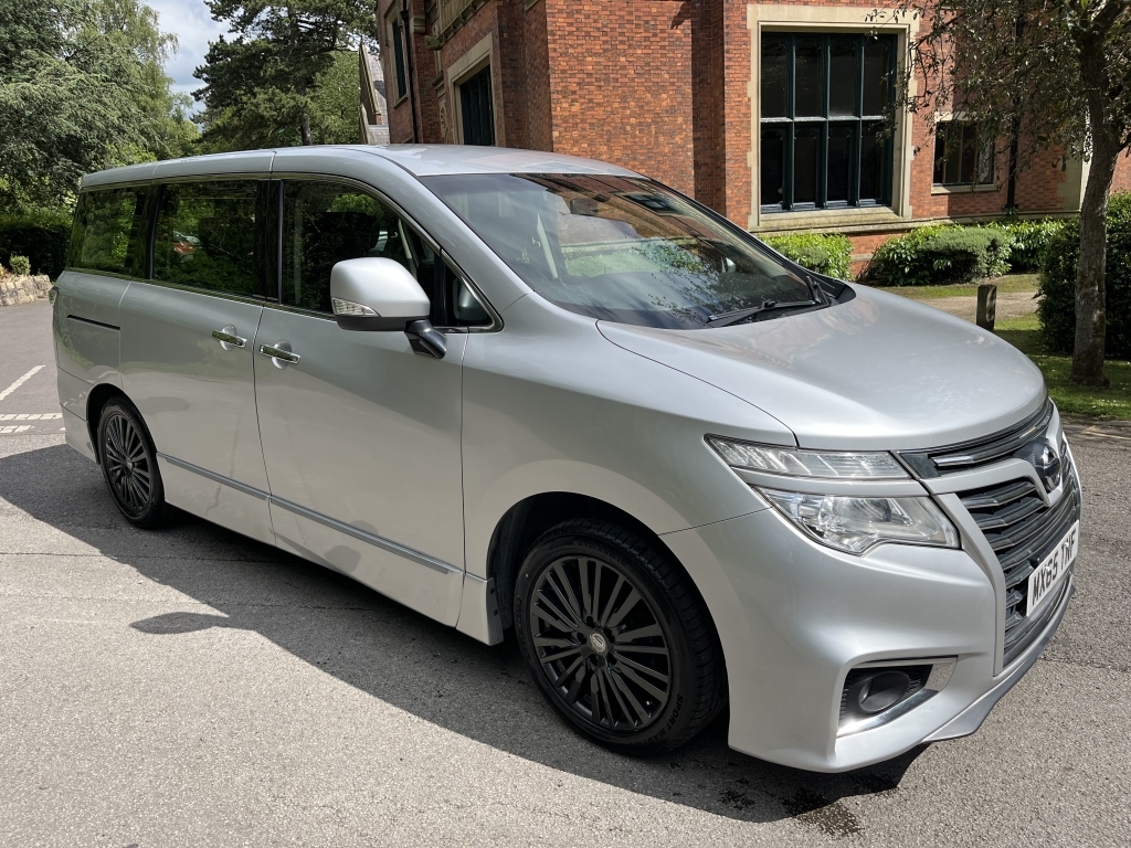 Nissan Elgrand Mpv Silver #6