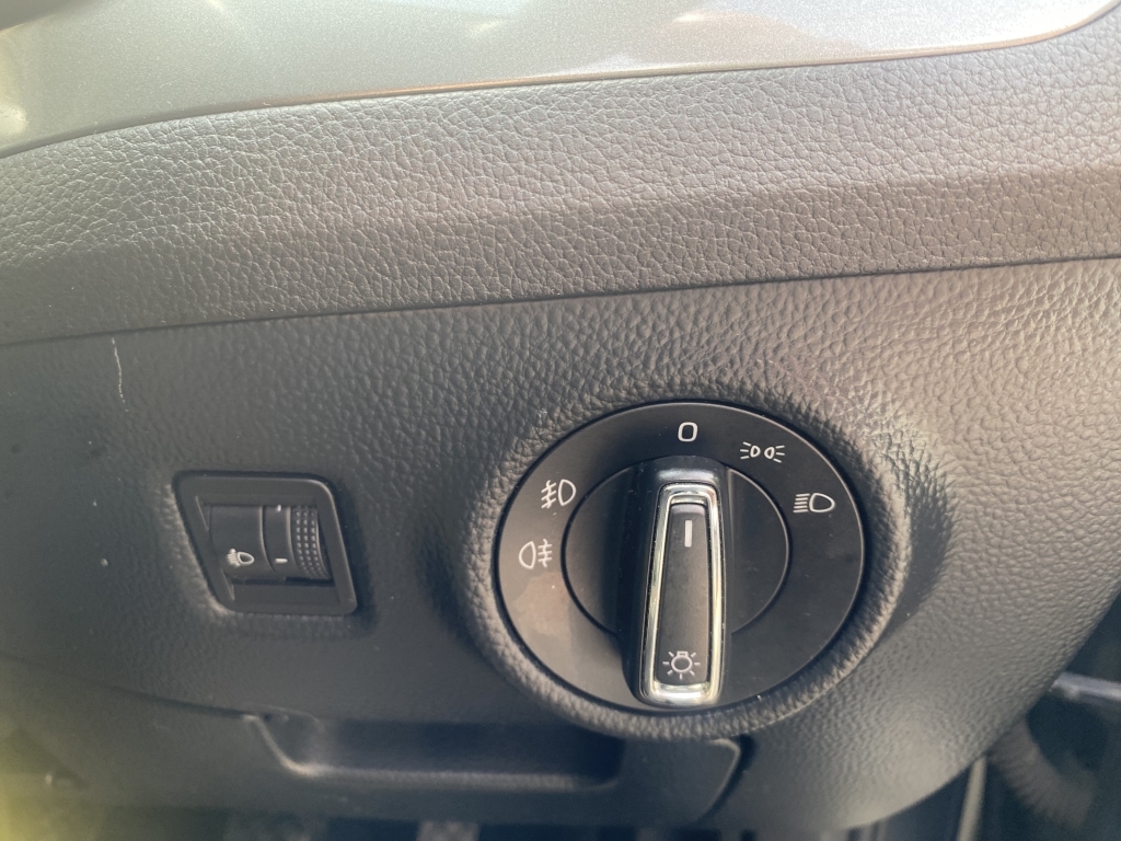 Skoda Superb 2.0 Tdi Elegance Silver #20