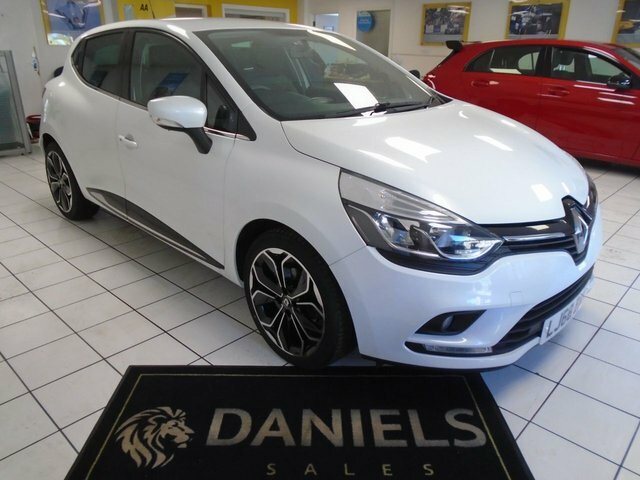 Renault Clio 1.5 Dci Iconic Hatchback Euro 6 White