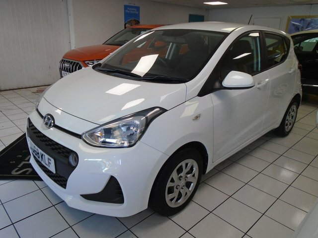 Hyundai I10 1.0 Se Hatchback Euro 6 67 Ps VU68KLF White #3