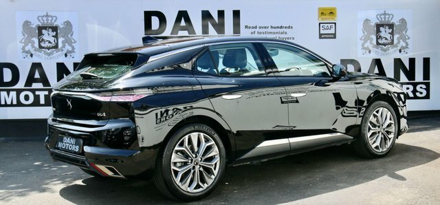 DS DS 4 Hatchback Black #2
