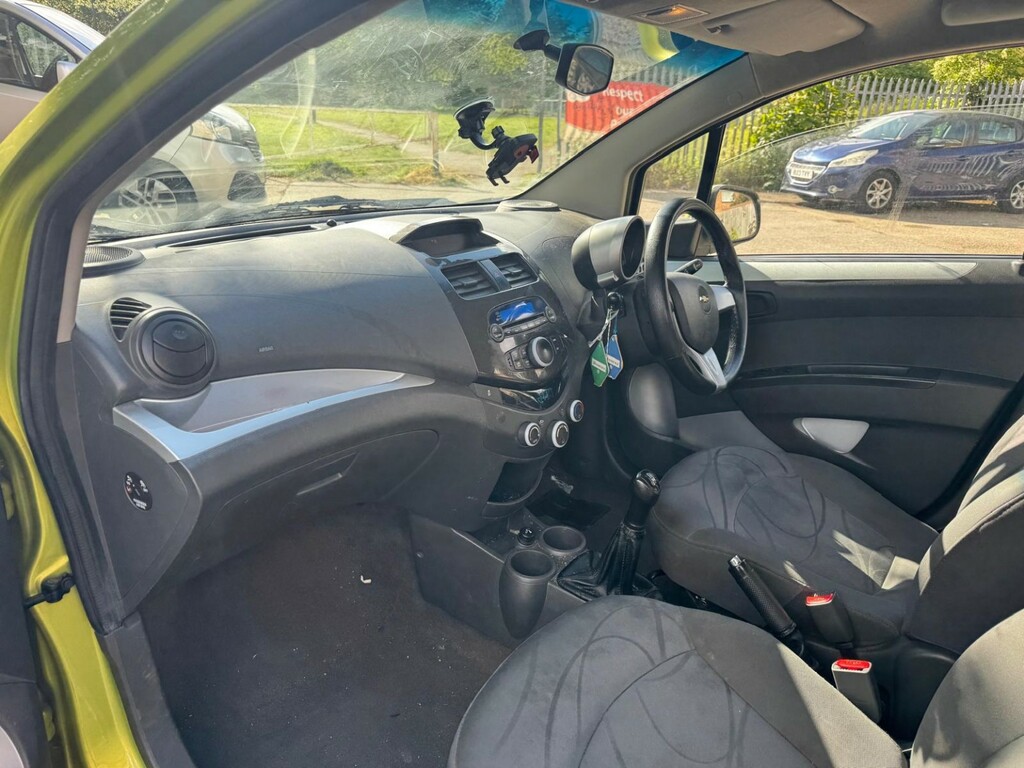 Chevrolet Spark 1.2I Lt Green #19