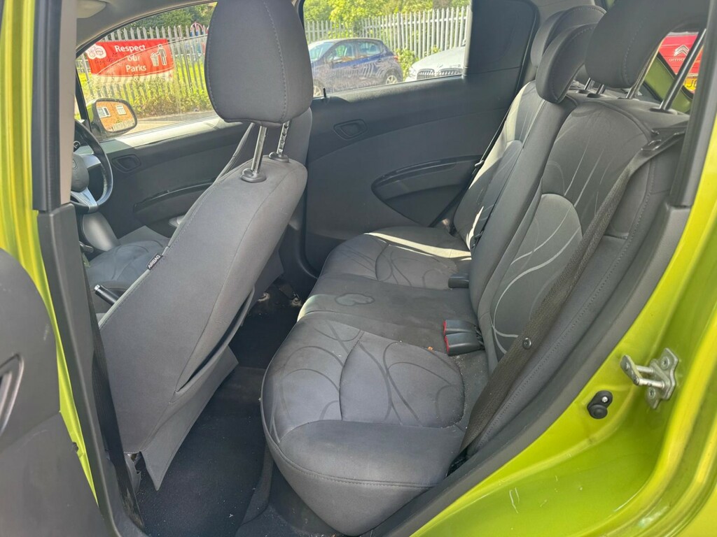 Chevrolet Spark 1.2I Lt Green #10