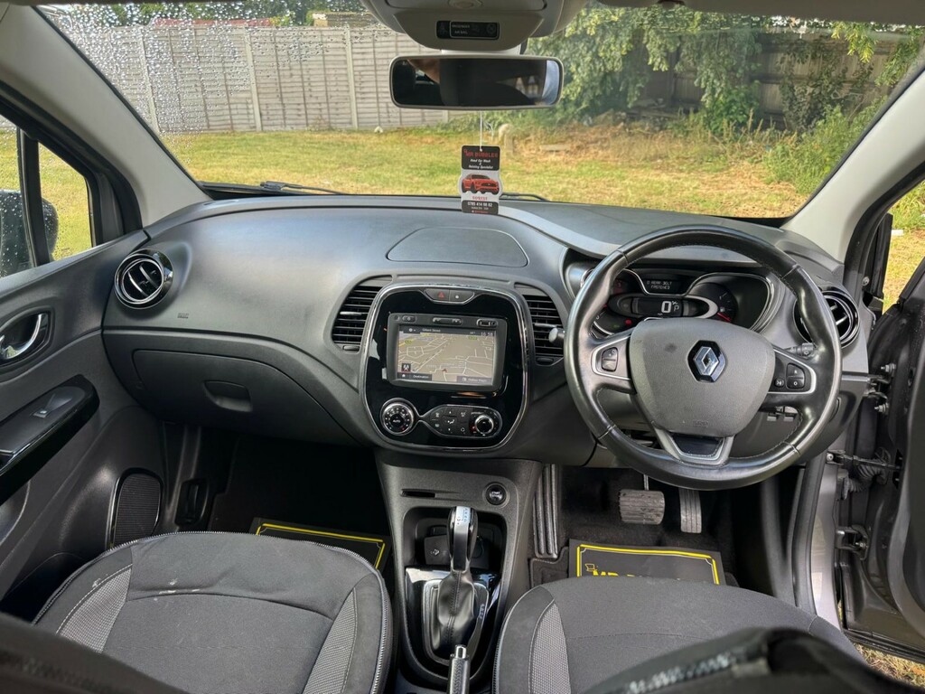Renault Captur Suv 1.5 Dynamique Nav Dci 90 201717 LW17JWP Grey #2