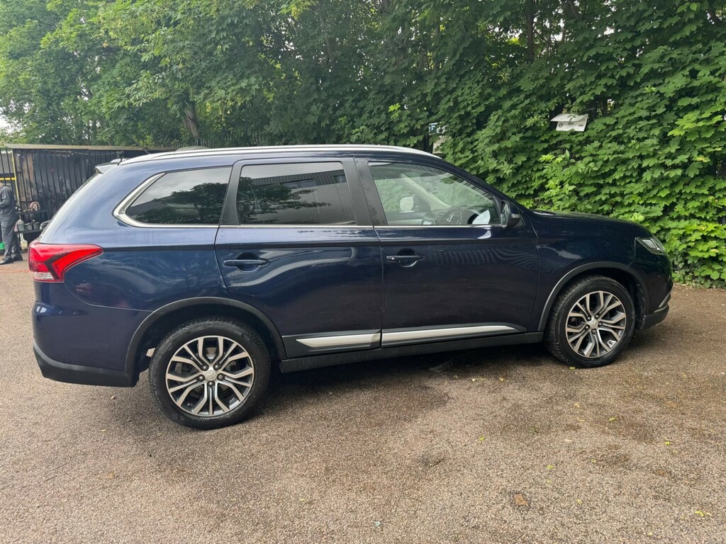 Mitsubishi Outlander Suv 2.2 Di-d Gx3 201717 CU17ZWE Blue #6