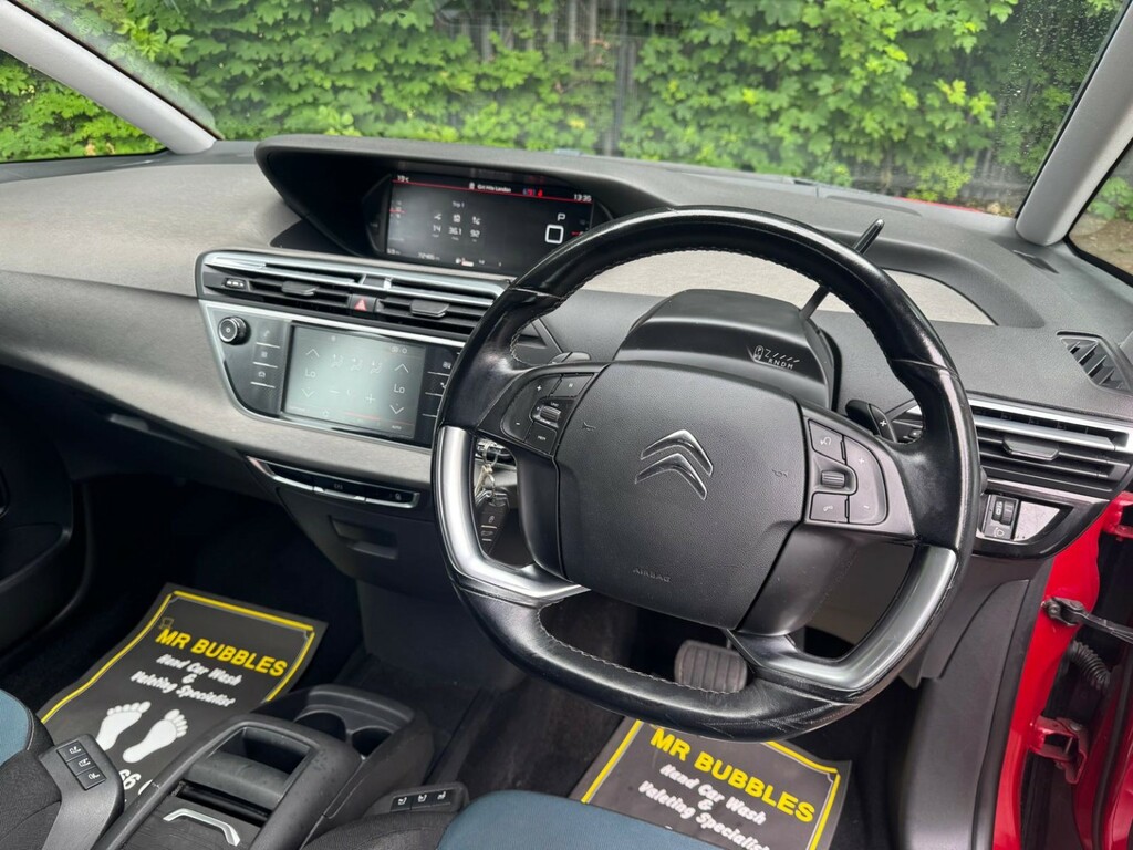 Citroen C4 Picasso 1.6 Bluehdi Feel Red #2